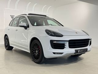 Porsche Cayenne Turbo 4.8 V8 520cv