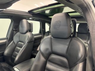 Porsche Cayenne Turbo 4.8 V8 520cv