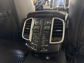 Porsche Cayenne Turbo 4.8 V8 520cv