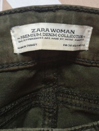 Pantalón Zara