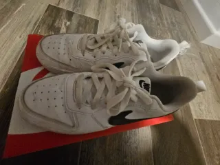 Nike niño blancas talla 37