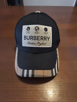 Burberry London England gorra nueva