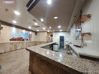 Local comercial en alquiler en Alcázar de San Juan
