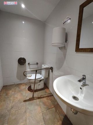 Local comercial en alquiler en Alcázar de San Juan