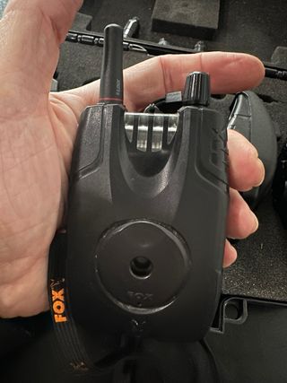 Kit Alarmas Pesca Fox con Centralita