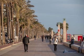 Local comercial en venta en Ciudad Jardín - Tagarete - El Zapillo en Almería