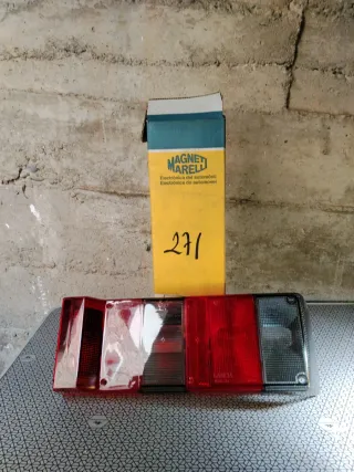 Tulipa Piloto Trasero Izquierdo Lancia Y10