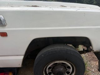 Patrol grúa