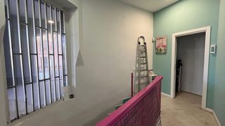 Local comercial en alquiler en Comillas en Madrid