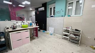 Local comercial en alquiler en Comillas en Madrid