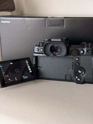 Fujifilm X-H2 (solo cuerpo)