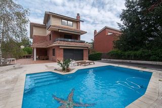 Chalet en alquiler en Valldoreix en Sant Cugat del Vallès