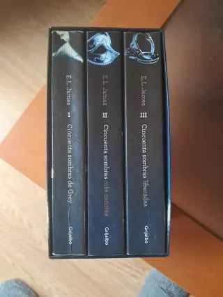 Trilogía completa de cincuenta sombras de Grey