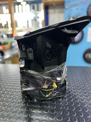 Faro delantero de Ford