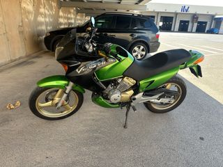 Honda Varadero XL 125cc Verde