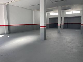Local comercial en venta en La Banda - Campo de Fútbol en Chiclana de la Frontera