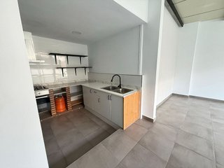 Edificio en venta en Los Ángeles en Alicante