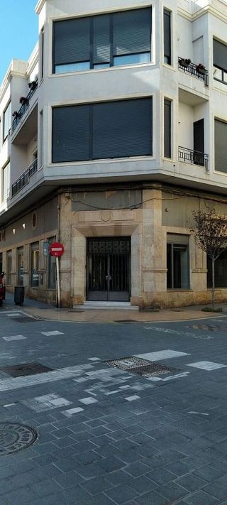 Local comercial en venta en Plaza de Toros - Santa Rita en Almería