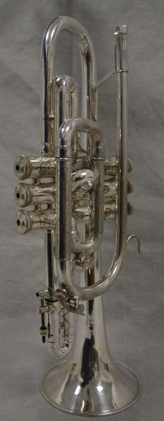 Corneta Bach Stradivarius 181-37 Plateada