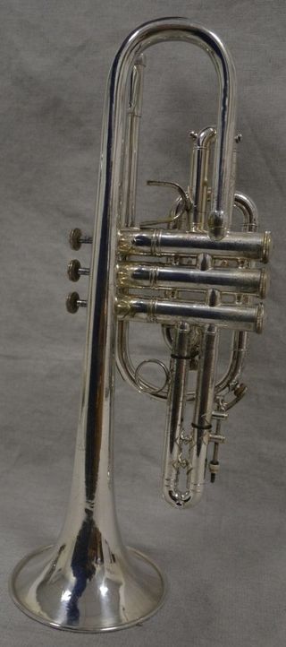 Corneta Bach Stradivarius 181-37 Plateada