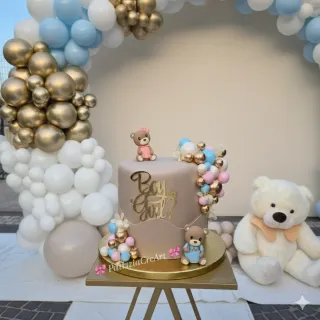 Torta scenografica 3 piani elefante mongolfiera