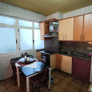 Habitación en alquiler en la ciudad de Ourense.