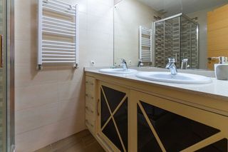 Piso en alquiler en Castillejos en Madrid