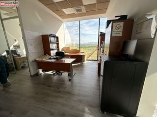 Nave industrial en venta en Loeches