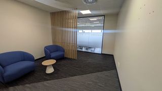 Oficina en alquiler en O Berbés - Peniche en Vigo