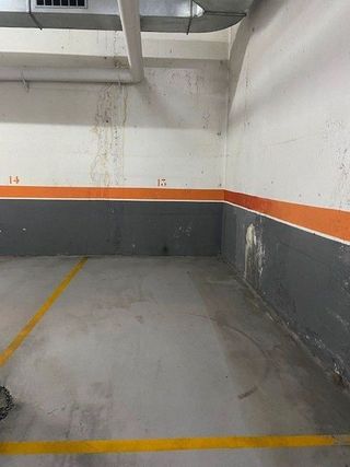 Garaje en venta en Ca n'Aurell en Terrassa