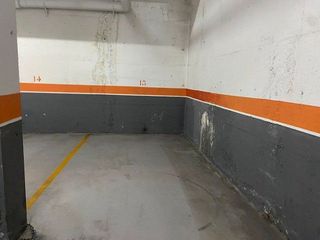 Garaje en venta en Ca n'Aurell en Terrassa