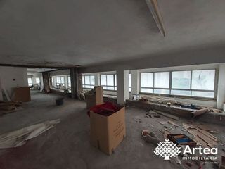 Local comercial en venta en Santutxu en Bilbao