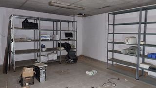 Nave industrial en venta en Santa Rosa - Valdeolleros en Córdoba