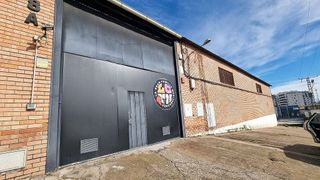 Nave industrial en venta en Santa Rosa - Valdeolleros en Córdoba