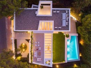 Chalet en alquiler en Los Naranjos - Las Brisas en Marbella