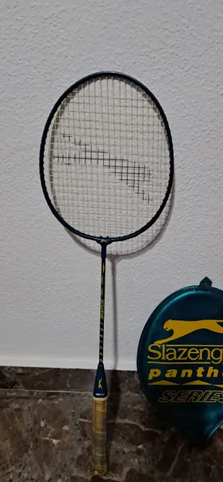 Raqueta badminton