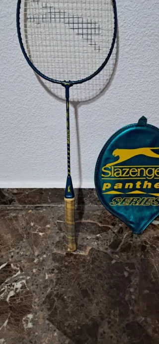 Raqueta badminton