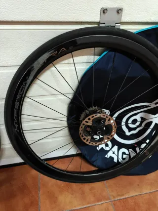 Llantas Campagnolo Hyperon