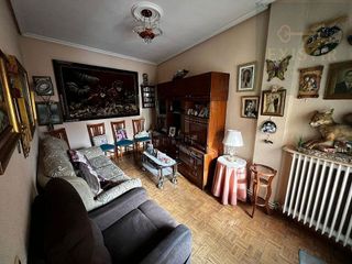 Edificio en venta en Villamuriel de Cerrato