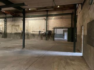 Nave industrial en venta en Palau-solità i Plegamans