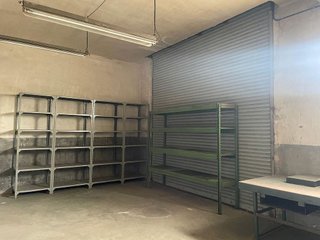 Nave industrial en venta en Palau-solità i Plegamans