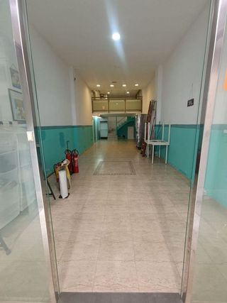 Local comercial en venta en Navas en Barcelona