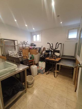 Local comercial en venta en Navas en Barcelona