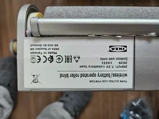 Estores inteligentes IKEA FYRTUR grises