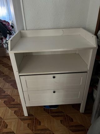 Regalo comoda blanca ikea (lo antes posible