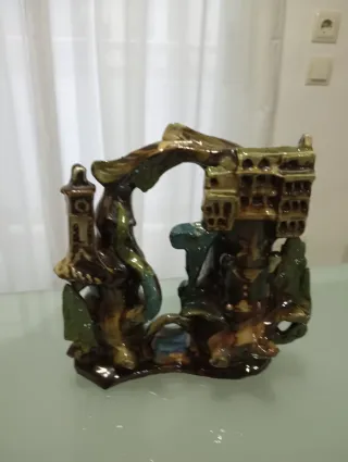 Figura cerámica Cuenca