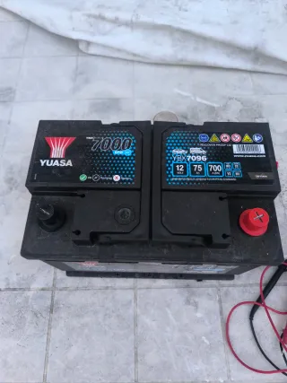 Batería Yuasa YBX7000 75Ah 700A EFB Start-Stop