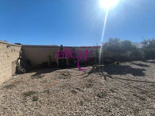 Terreno en venta en Novés