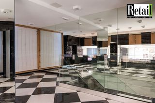 Local comercial en venta en Recoletos en Madrid