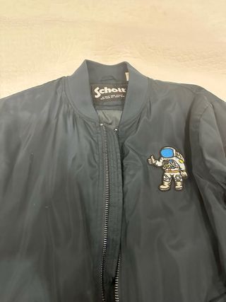 Cazadora bomber Schott azul acolchada de nylon.